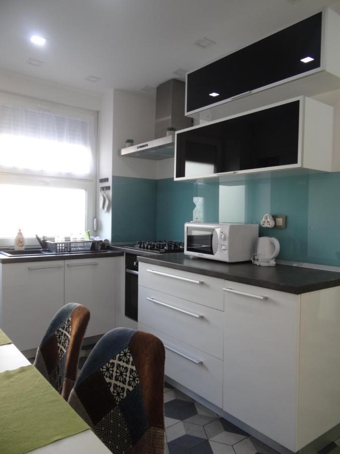 קארלובץ Apartman Anja מראה חיצוני תמונה